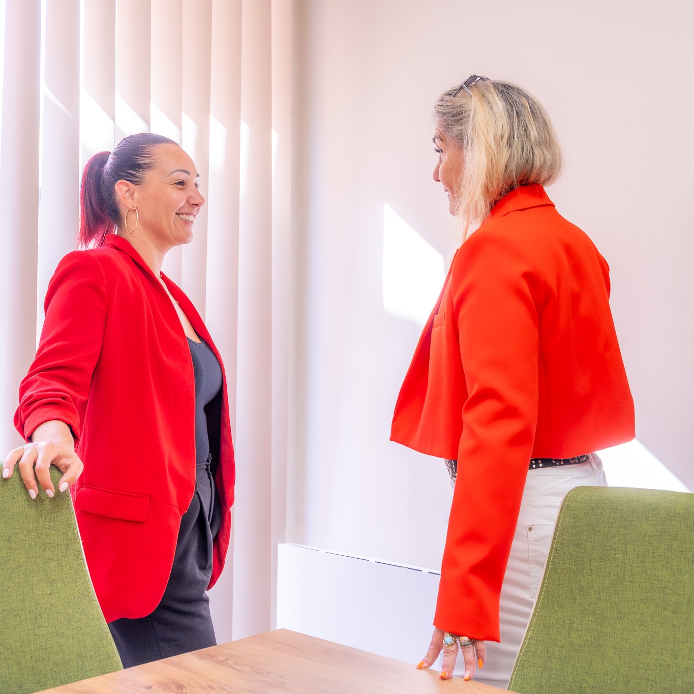 Candy et Amanda, Le Temps d'1 Service Pro à Tourves (Var)
